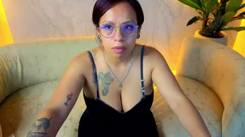 valerytp online show from April 16, 2026, 9:39 pm