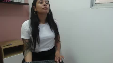 valevicious online show from May 17, 2026, 1:29 pm