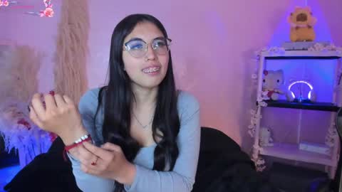Snapshot of valk_diaz chatting on May 4, 2026, 6:20 am Valk online show from May 4, 2026, 6:20 am