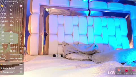 Valkiria moore  online show from January 8, 2025, 10:58 pm