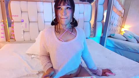 Valkiria moore  online show from February 7, 2025, 7:27 pm