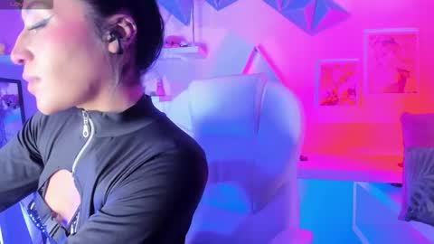 Valkiria online show from October 23, 2025, 5:40 am