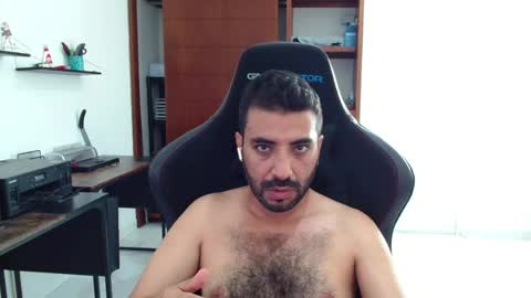 Snapshot of vallartamexi chatting on April 30, 2026, 11:09 pm Roberto Carlos online show from April 30, 2026, 11:09 pm