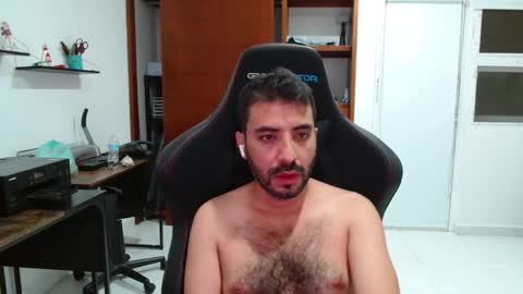 Snapshot of vallartamexi chatting on May 2, 2026, 2:38 am Roberto Carlos online show from May 2, 2026, 2:38 am