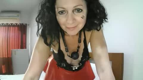 ValleriWind online show from November 16, 2025, 11:43 pm