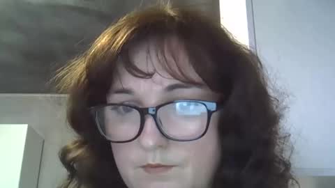 Snapshot of vally_bek1 chatting on November 13, 2025, 7:51 am vally_bek1 online show from November 13, 2025, 7:51 am