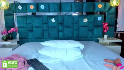 valtira nova online show from January 11, 2026, 7:30 pm