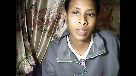 valysexyhot online show from May 14, 2026, 5:53 pm