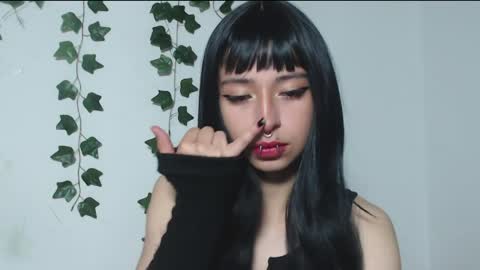 vamp online show from April 4, 2026, 9:56 pm