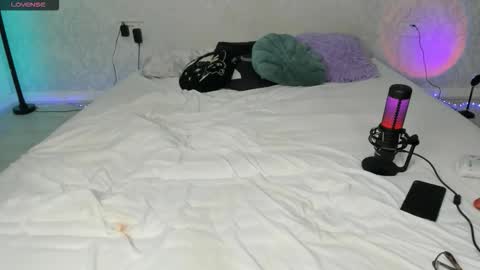 Snapshot of vamppire_girl chatting on September 29, 2025, 12:10 pm Vamppire Girl online show from September 29, 2025, 12:10 pm