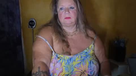 Snapshot of vampwoman chatting on July 6, 2026, 5:48 am vampwoman online show from July 6, 2026, 5:48 am
