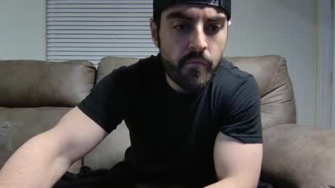 Snapshot of vampz888 chatting on November 30, 2025, 12:25 am HUNG LATINO 888 bigcock fit athletic latino online show from November 30, 2025, 12:25 am