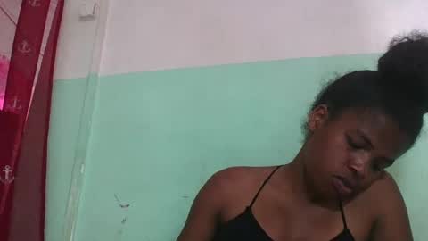 Snapshot of vanafiry chatting on January 24, 2025, 8:55 am vanafiry online show from January 24, 2025, 8:55 am