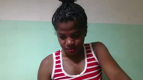 Snapshot of vanafiry chatting on January 28, 2025, 12:22 pm vanafiry online show from January 28, 2025, 12:22 pm