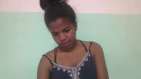 Snapshot of vanafiry chatting on February 20, 2025, 2:13 pm vanafiry online show from February 20, 2025, 2:13 pm