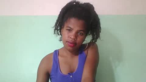 Snapshot of vanafiry chatting on February 26, 2025, 6:37 am vanafiry online show from February 26, 2025, 6:37 am