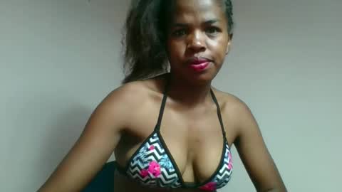 Snapshot of vanafiry chatting on March 19, 2026, 1:48 pm vanafiry online show from March 19, 2026, 1:48 pm