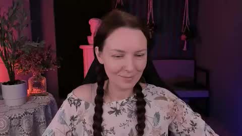 Vanda online show from September 30, 2025, 9:58 am