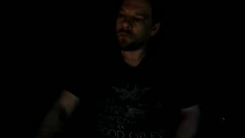 vandonh online show from April 7, 2026, 4:57 am