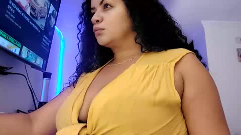 Snapshot of vanesam chatting on February 4, 2026, 7:25 am vanessa and samantha online show from February 4, 2026, 7:25 am