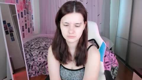 Snapshot of vanessa_brills chatting on April 12, 2026, 5:23 am Vanessa online show from April 12, 2026, 5:23 am