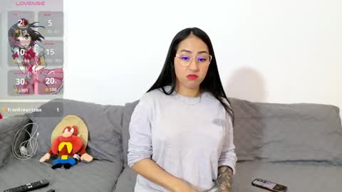 Snapshot of vanessaadol chatting on April 13, 2026, 9:59 am vanessaadol online show from April 13, 2026, 9:59 am