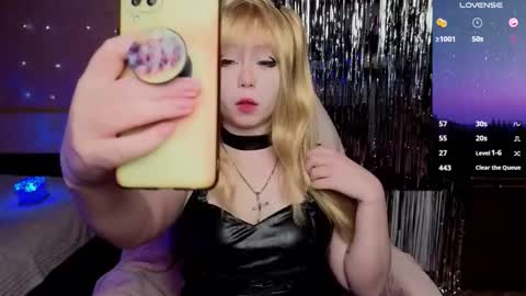 vanessaamixx online show from October 31, 2025, 10:49 am