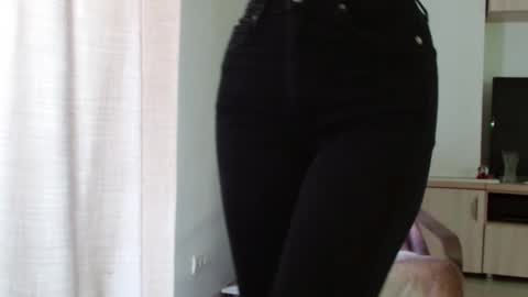 Vanessa online show from February 23, 2025, 8:39 am