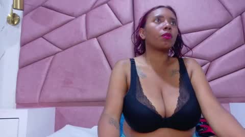 Vanessa  online show from March 18, 2026, 8:45 pm