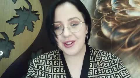 Snapshot of vanessashadow chatting on November 29, 2025, 6:00 pm vanessashadow online show from November 29, 2025, 6:00 pm