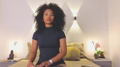 Snapshot of vanestrauss chatting on January 22, 2025, 7:45 pm New account follow me online show from January 22, 2025, 7:45 pm