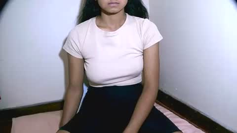 vanih27 online show from March 31, 2026, 7:53 am