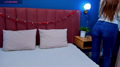 Snapshot of vanillakelly chatting on February 12, 2025, 12:16 am Sofia online show from February 12, 2025, 12:16 am