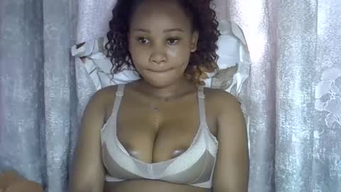 vanillavenus online show from March 20, 2026, 11:04 am