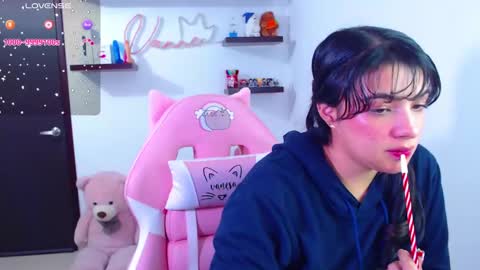 Vanesa online show from March 3, 2025, 10:10 pm