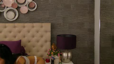 Vanessa online show from September 23, 2025, 7:17 pm