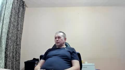 vano_822 online show from December 5, 2025, 8:38 pm