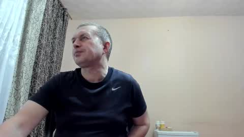vano_822 online show from December 16, 2025, 3:39 pm