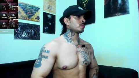 Snapshot of vanvelckan_ chatting on February 25, 2026, 4:22 am vanvelckan_ online show from February 25, 2026, 4:22 am