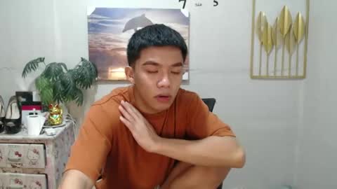 Snapshot of vanxxx2005 chatting on December 11, 2024, 4:09 pm vanxxx2005 online show from December 11, 2024, 4:09 pm