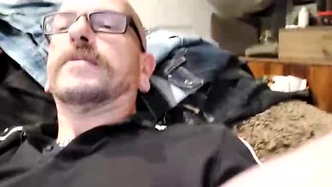 Vanyllaice online show from September 24, 2025, 3:21 am