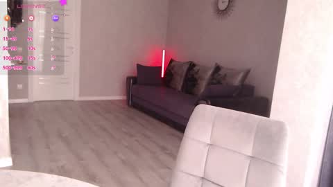 Snapshot of varonica_caprii chatting on October 3, 2025, 8:11 am Varonica Caprii Online this week Monday Tuesday Thursday Friday online show from October 3, 2025, 8:11 am