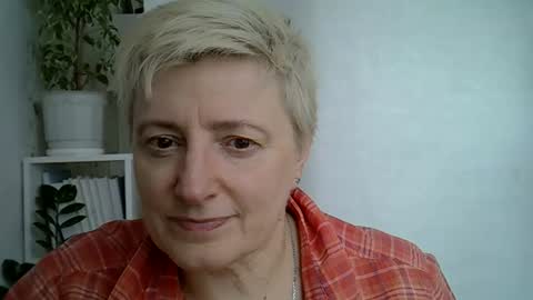 vea_motty online show from March 31, 2026, 12:16 pm