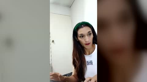 Snapshot of veelvetxxx chatting on July 13, 2026, 12:46 am Velveet online show from July 13, 2026, 12:46 am