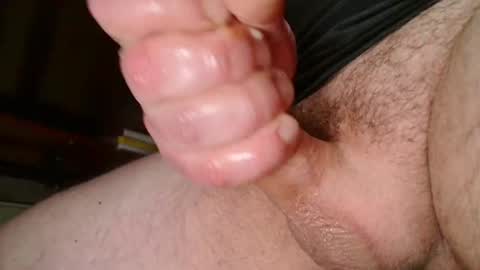 Snapshot of veepz13579 chatting on February 17, 2025, 10:51 am Tom online show from February 17, 2025, 10:51 am