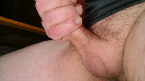 Snapshot of veepz13579 chatting on March 6, 2025, 10:09 am Tom online show from March 6, 2025, 10:09 am