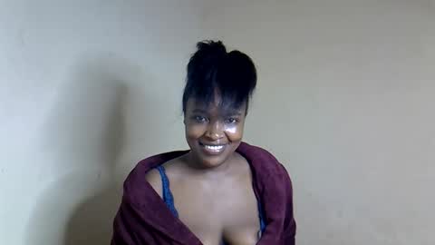 Snapshot of veesazii chatting on February 7, 2026, 1:48 pm veesazii online show from February 7, 2026, 1:48 pm