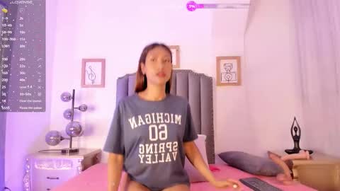Snapshot of vega__16 chatting on October 4, 2025, 11:52 am online show from October 4, 2025, 11:52 am