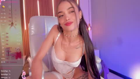 Snapshot of vega_roux chatting on January 13, 2026, 10:59 pm VEGA online show from January 13, 2026, 10:59 pm