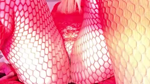 Vehe Veun online show from December 18, 2025, 2:50 am